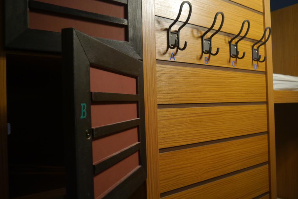 Hsin Hsin Hotel Мяоли Экстерьер фото